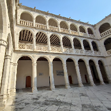 PALACIO DE SANTA CRUZ